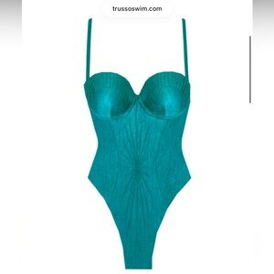 (Lg., Short Torso) TRUSSO Swim Bermuda One-Piece Swimsuit